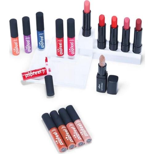 Vibrant Color Useful Easy Carry Lipgloss Set with Scrub Beginner Friendly Cosmetic Set Convenient for Female