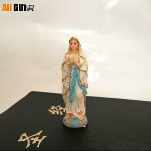 Luther Mary Maria Figurines Family Pray Place Statue Home Decoration Accessories Angel