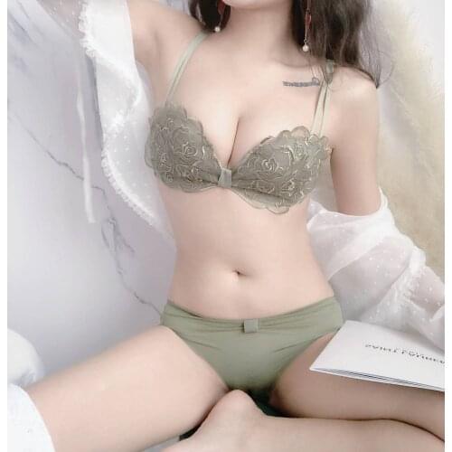 Brassiere Low Chest Light Soft Lace Petal Top Womens Seamless Unwire Demi Bra Lady Lingerie Sexy Intimate Underwear & Sleepwears