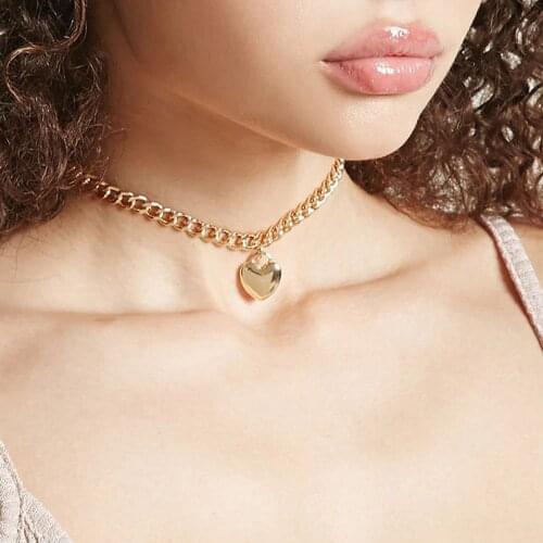 New Arrival 2020 Fashion Neck Chain Cute Heart Lock Necklace Gold Silver Color Choker Necklace Pendant Women Accessories