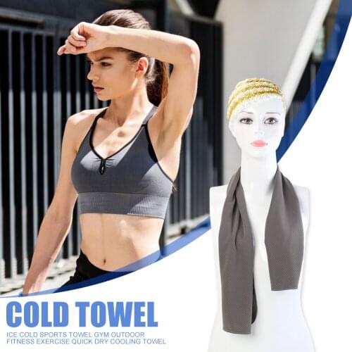 Quick Drying Pocket Towel Instant Cooling Relief Sports Portable Yoga Gym Pilates Running Travel Towel with Storage Bottle