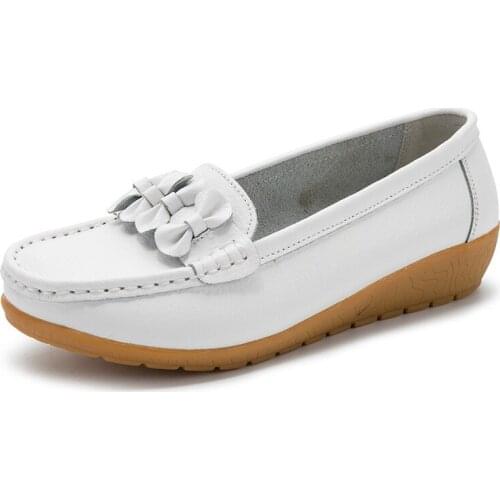 2021 NEW Nurse Mother Shoes Slip on Women Bowknot Vulcanize Shoes Lady Wedge Flat Anti-slip Hospital Female Loafers Size 35-44