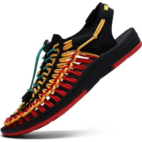 Men Sandals Classic Woven Shoes Trend Beach Shoes Men Casual Shoes Summer Outdoor High Quality Soft bottom Comfortable Sandals