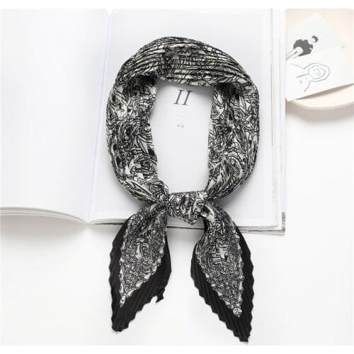 Fashion Silk Shawl Crinkle Square Scarf For Women Print Foulard Satin Hijab Head Wraps Hair Band Neckerchief Female Bandana 2021