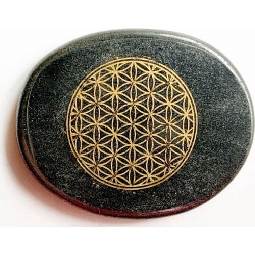 No Magnetic Hematite Stone Natural Crystals Palm Stones Flower of Life Symbol Carved Spiritual Healing Meditation Home Decor 1pc