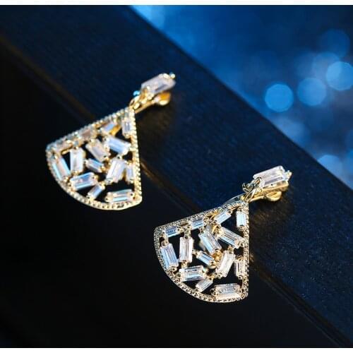 Fashion Cute Sector AAA Cubic Zircon Clip on Earrings No Pierced for Women Crystal Wedding Ear Clips Bridal Jewelry Gift Brinco