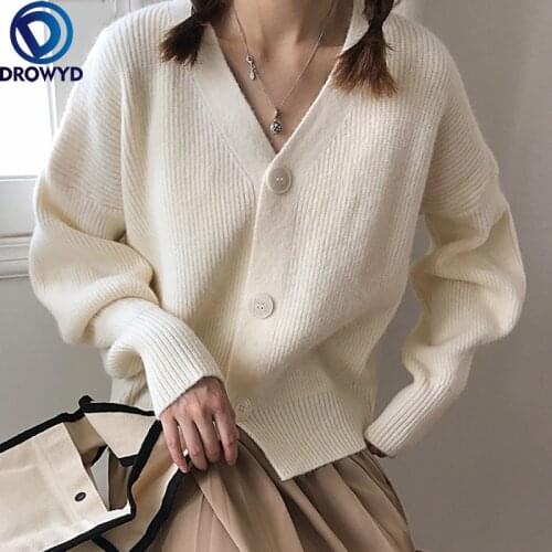 Sweater Womens Knitted Cardigan 2021 New Style Loose Outer Wear Design Niche Short Coat French Autumn and Winter V-neck Jacket