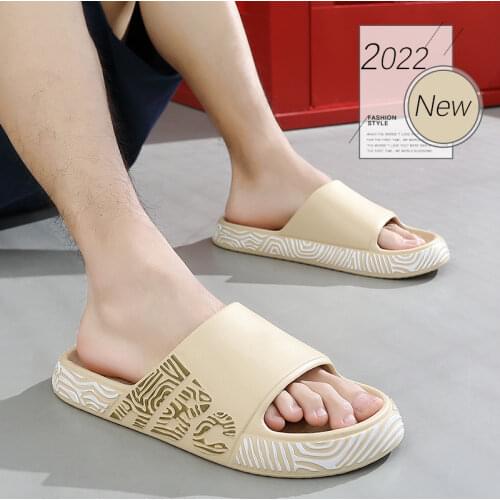 QYCKABY Men's Slippers