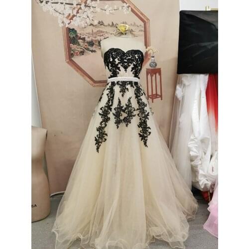 Real Photos Tulle Champagne Wedding Dresses with Black Lace Appliques Colored Wedding Gowns Pearls Beaded Waist Bridal Dress