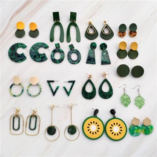 Fresh Green Leaf Acrylic Drop Earrings for Women Elegant Geometric Round C Shape Acetate Pendant Earrings Party Gifts Jewelry