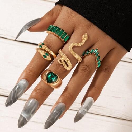 Fashion Green Crystal Heart Snake Rings Set Metal Personality Finger Rings for Women Men Party Jewelry Gifts