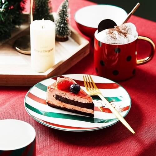 Christmas ceramic plates and bowls set Coffee mug kitchen Fruit salad sushi dessert plate dinnerware set trays decorative