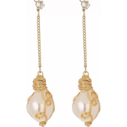 Unusual Pearl Earrings for Women 2021 fashion Korean gold Wire braided winding Long chains Round Hanging Dangle earring jewelry