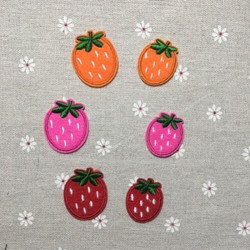 100pcs/lot Embroidery Patch Strawberry Fruit Clothing Decoration Backpack Sewing Accessories Diy Iron Heat Transfer Applique