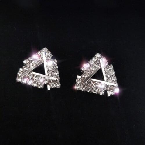 New Korean Simple Shiny Crystal Stud Earrings Bling Sexy Triangle Earrings for Women Jewelry Boucle D'oreille Femme Kolczyki