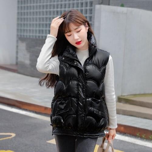 ISENMAL Winter Women Vest Jacket Casual Hooded Cotton Padded Student Waistcoat Female Solid Sleeveless Short Vest Outwear
