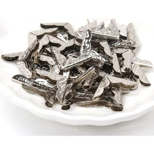 17x17x2mm Metal Corners For Books Scrapbooking Photo Albums Menus Corner Protectors Metal Crafts DIY 40Pcs