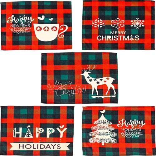 2022 New Products Christmas Decoration Plaid Fabric Printed Placemat Christmas Home Table Mat for Dining Room Decoration Navidad