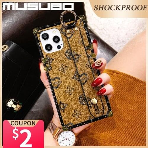 Musubo Luxury Brand Case For iPhone 12 Pro 11 Pro Max Fundas Cover For iPhone XR Xs X 8 Plus 7 Hoesje Fashion Coque Wrist Strap