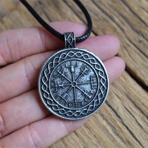Double-sided Round Viking Compass Pendant Necklace Nordic Odin Amulet Jewelry