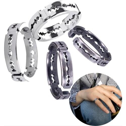 Fashion Exaggerated Charm Titanium Steel Blade Ring Mens Rock Punk Razor Ring Stainless Steel Ring Party Ladies Jewelry Gifts