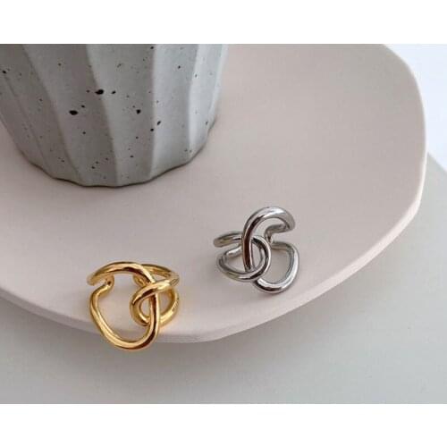 New Fashionable Adjustable Gold Rings Minimalist Knotting Cross Open Rings Ring for Women Accessories Wholesale Metal Style