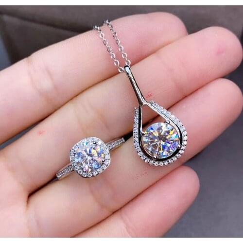 Moissanite set ring earrings necklace ladies party birthday gift high end jewelry contains certificate