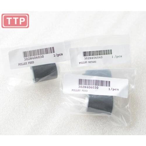 Original for kyocera TK4501 TK5501 TK4551 paper pickup roller,feed roller,separation roller,302N406030 (2pc) 302N406040