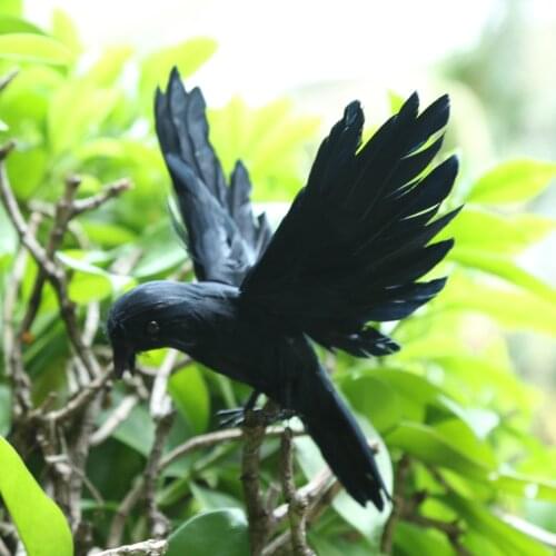 Vivid Black Birds Figurine Statue Flying Crow Halloween Party Outdoor Decor