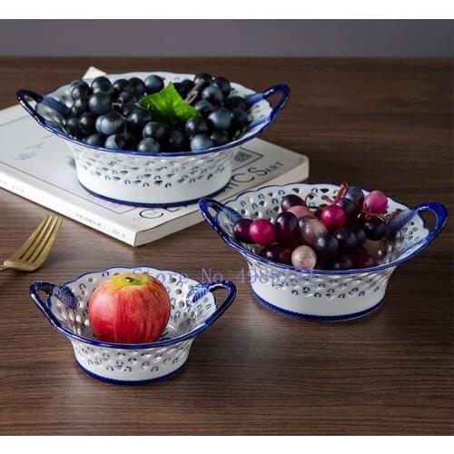 Creative Ceramics Retro Fruit Tray Hollow Out Desktop Storage Organization Candy Bowl Room Decoration Decoration Fruit Plate