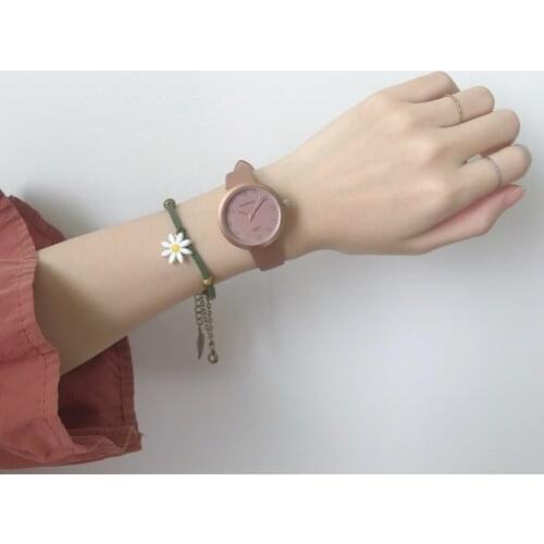 Retro Brown Ladies Watches 2019 New Fashion Women Wristwatches Simple Number Dial Female Quartz Watch Woman Leather Clock