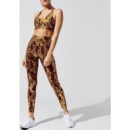 Women Gym Wear 2 Pcs Yoga Suits Sports Outfits Fitness Sets Shiny Snake Pattern Running Jogging Sets Work Out Clothing Women