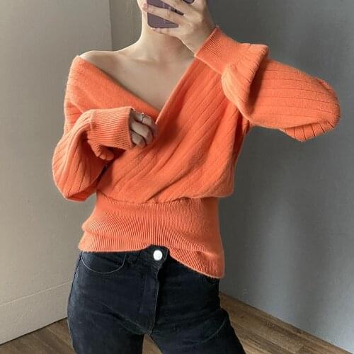 New Fashion Sexy Design Spring And Autumn Womens Wool Sweater Cross V-neck Pullover Knitted Solid Color Bishop Sleeve Jacket