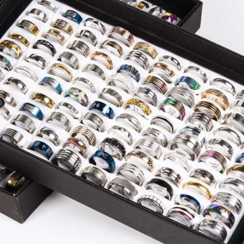 65pcs Wholesale mixed lots Mens Womens stainless steel Punk Top rings fashion jewelry party Gift Wedding ring random style