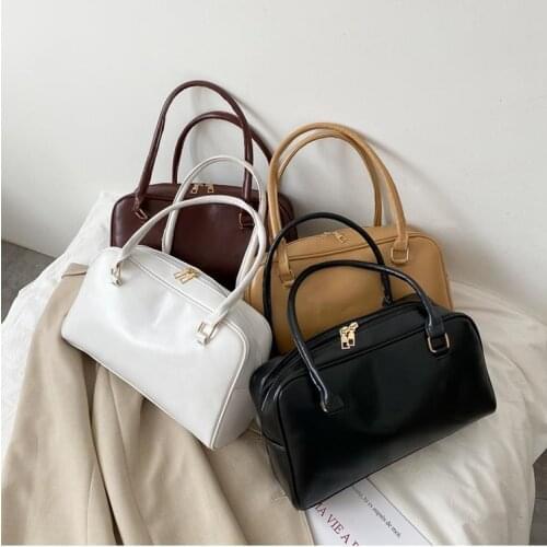 2021 new womens bags, trendy models, portable, atmospheric, European and American retro messenger fashion shoulder bags