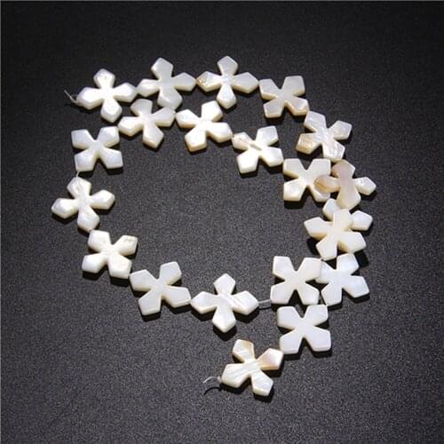 Natural White Mother Of Pearl Shell Beads Loose Flat Snowflake Shape Freshwater Shell Chip Charms Beads Supply Jewelry Making