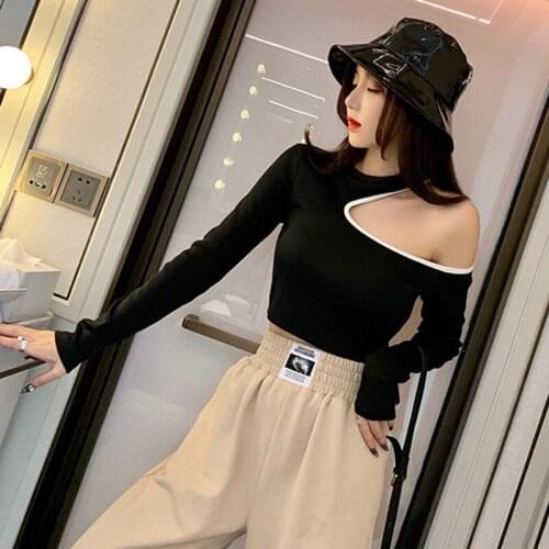 Off Shoulder Long Sleeve T-shirt New Spring Womens Tops And Blouses Autumn Winter Korean Bottomed T Shirt Women Tight Sexy Top