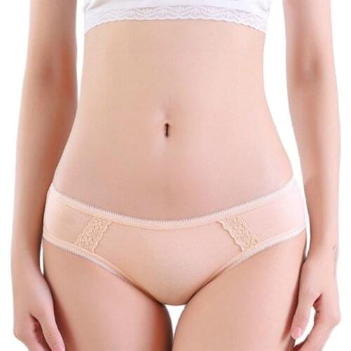 New Ladies Cotton Panties Antibacterial Cotton Crotch Seamless Underwear Mid Waist Lace Edge Sexy Women Lingerie Cozy Lingerie