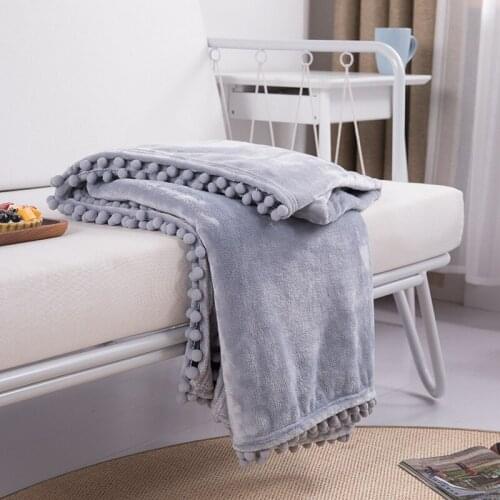 Winter Tassels Ball Beds Sofa Blanket Solid Grey Flannel Throw Blankets Living Room Bedroom Fleece Nap Blanket Bedding Bed Linen