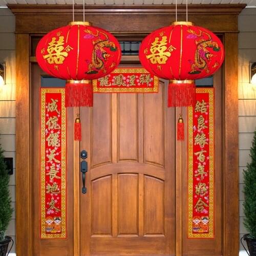 Chinese style wedding pendant with red lantern