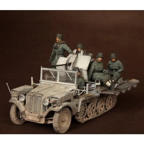 1/35 Crew for Sd.Kfz.10/5 fur 2cm FlaK 30 (for Dragon 6676), WWII, no car, Resin Model Soldier GK, Unassembled and unpainted kit