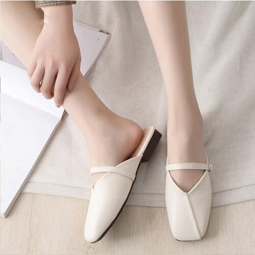 Womens Summer Buckle Leather Mules Shoes Outside Simple Slides Ladies Leisure Half Slippers New 2020
