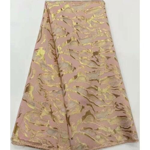 High Quality Brocade Lace Fabric 2021 Pink African Jacquard Fabric French Tulle Lace Fabric For Nigerian Wedding Dress VK4927