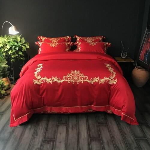 100S Egyptian cotton Luxury Embroidery Wedding Bedding Set 4pcs Queen King Duvet cover bed sheet set Pillowcases 11 color red