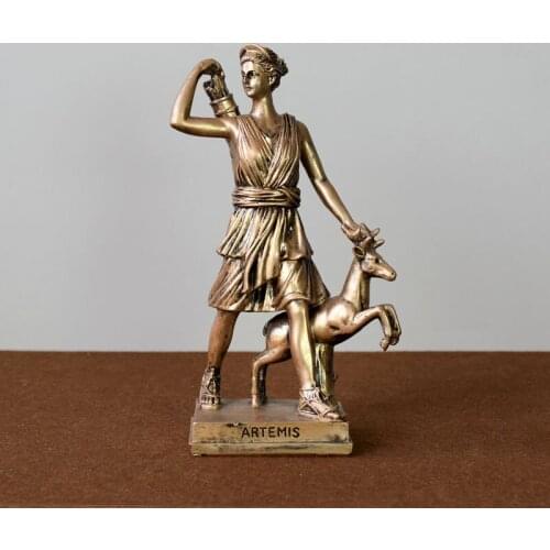 Creative Moon Hunting Goddess Artemis Sculpture Ornamental European Retro Bar Restaurant Photo Props Decoration Crafts Ornaments