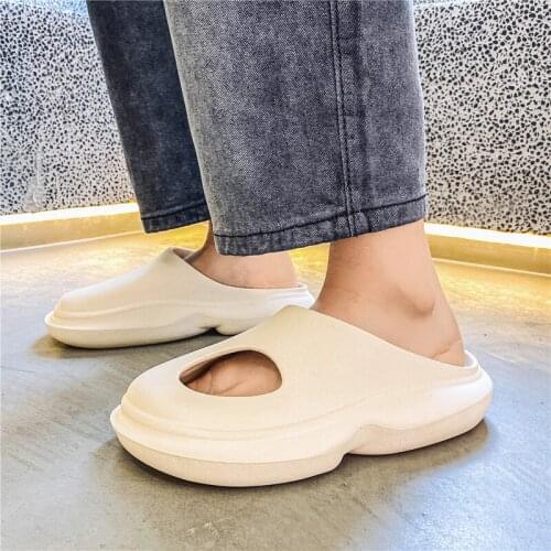 Summer Men Slippers Outdoor Clogs Beach Sandals Platform Garden Shoes Male Comfortable Indoor Home Slides Bathroom Slippers 47