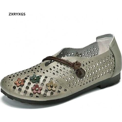 High Quality 100% Genuine Leathe Hole Shoes Breathable Sandals Flat Shoes 2021 New Classic Flowers Fashion Shoes Women Flats