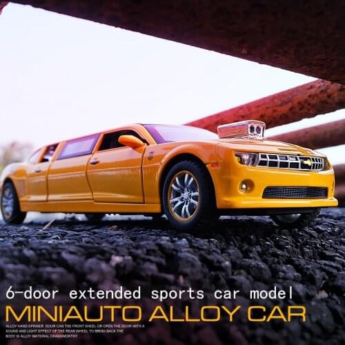 Extended Alloy Car Module 1:32 Die-casting Car Model Toy Pull Back Luxury Car With Pull Back Sound And Light Childrens Toy