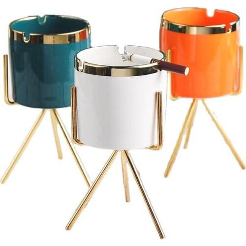 Nordic Phnom Penh Round Ceramic Ashtray Modern Home Decor Accessory Office Home Portable Ashtray Creative Tall Ashtray with Lid