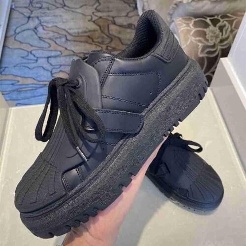 2021 Platform Shoes Woman Spring Pointed Toe Women Famous PU Patent Leather Ladies Shoehoes Fashion Tassels Loafers Women Famous